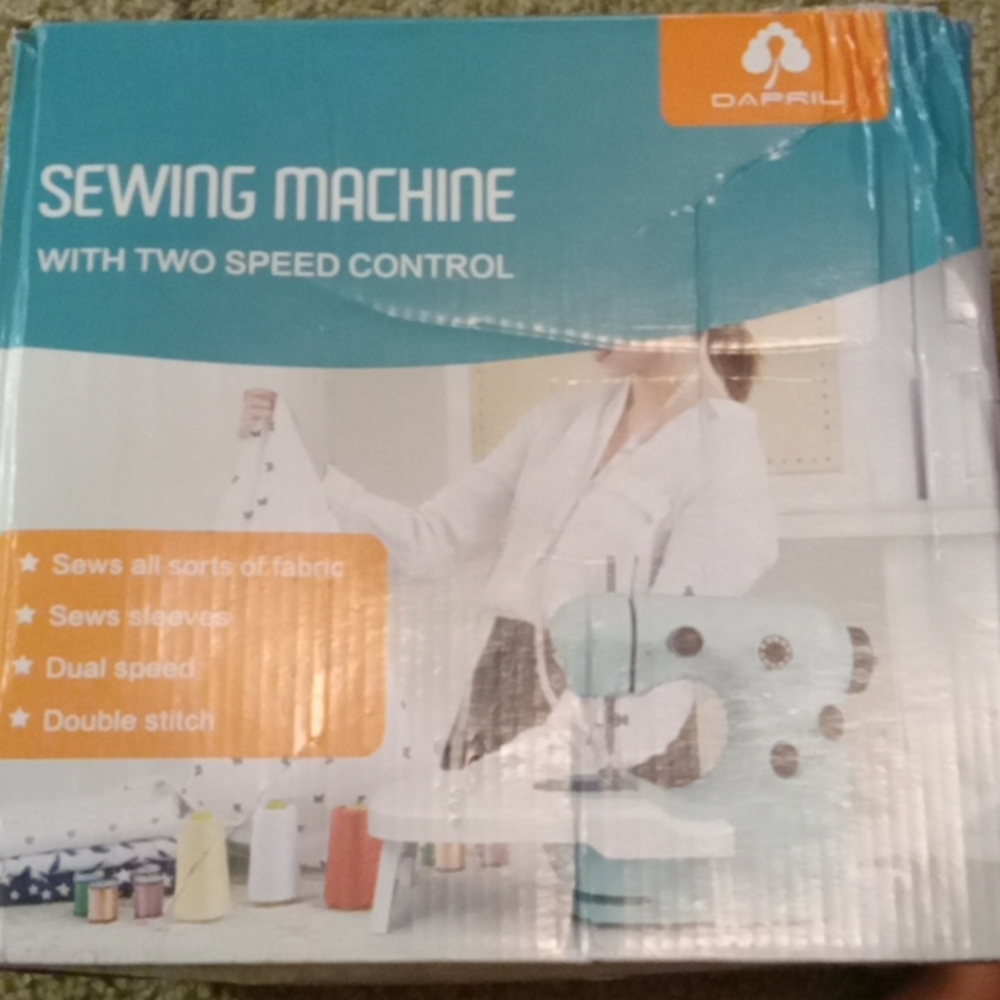 Beginner friendly sewing machine